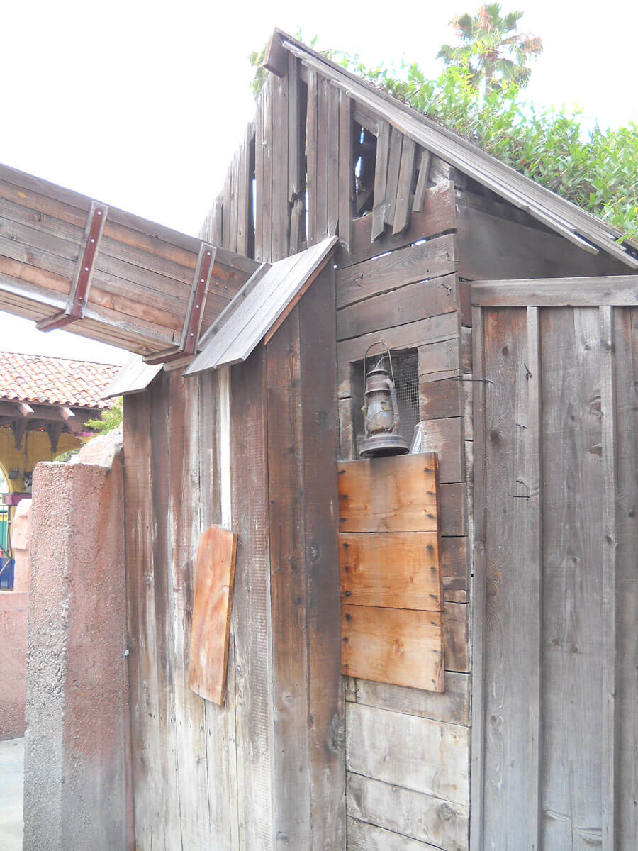 Knotts Berry Farm – Main Gate / Entry (MEA)